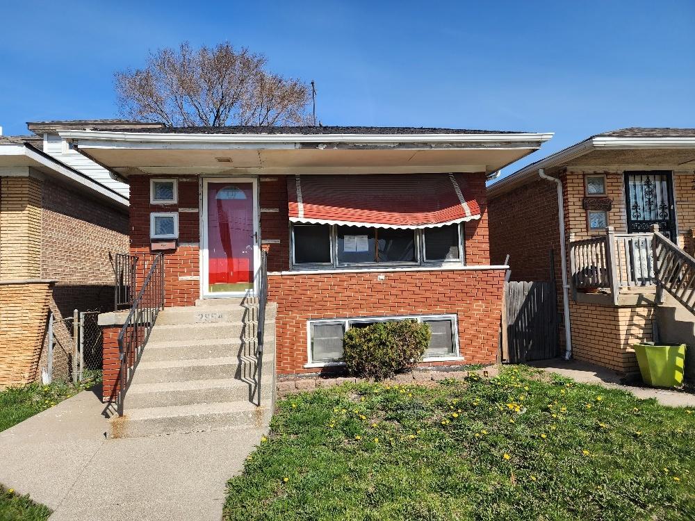 2954 W Columbus Ave., Chicago, IL 60652