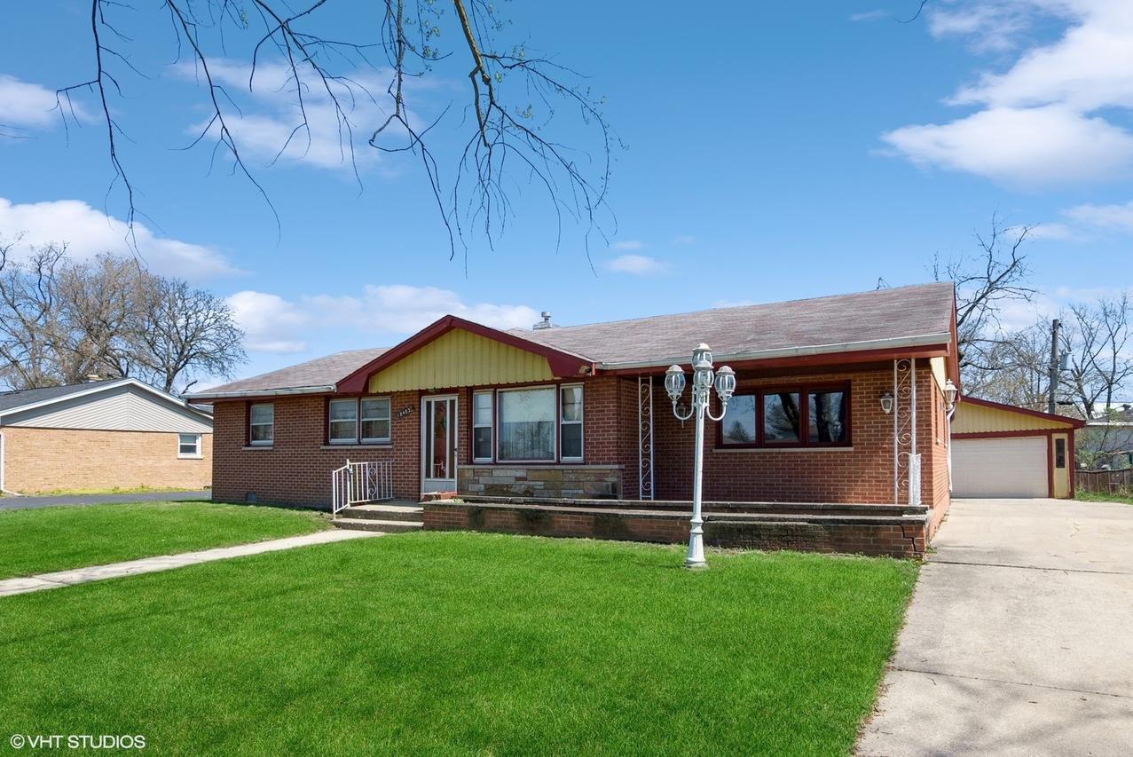 10403 S 82nd Ave., Palos Hills, IL 60465