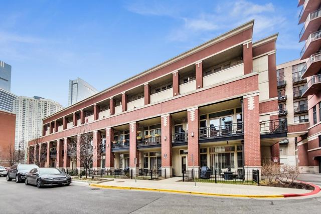 324 N Jefferson St. #302, Chicago, IL 60661