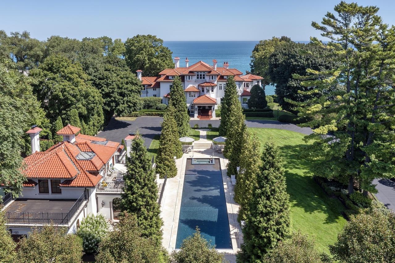 445 Sheridan Rd., Winnetka, IL 60093
