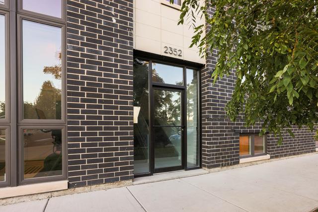 2352 W Potomac Ave. #1, Chicago, IL 60622