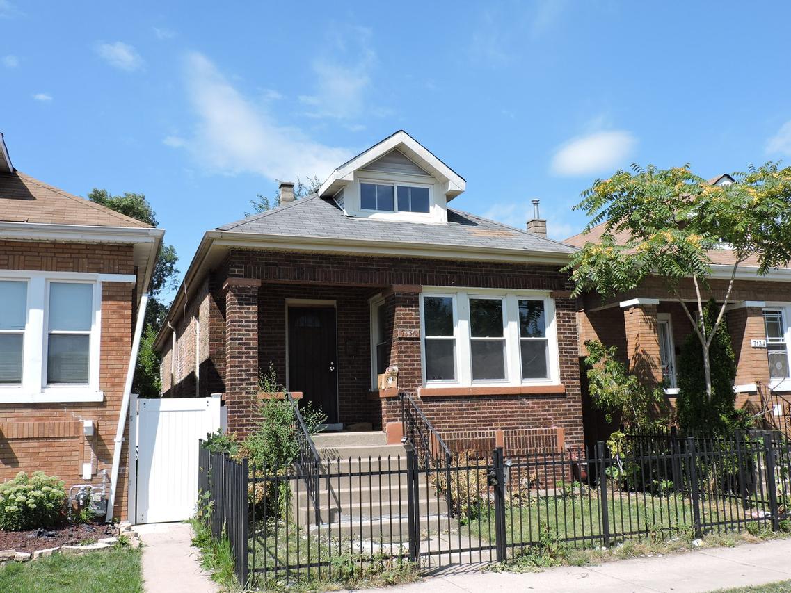 7136 S Oakley Ave., Chicago, IL 60636