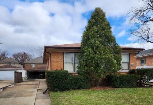 8907 Moody Ave., Morton Grove, IL 60053