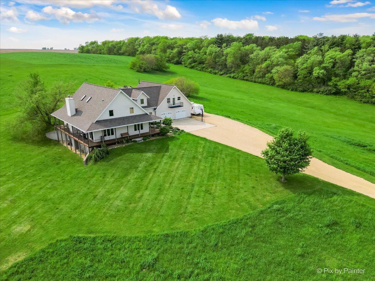 11284 Flory Rd., Lanark, IL 61046