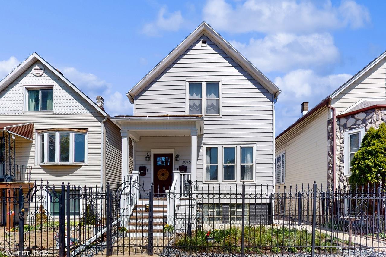 3046 W George St., Chicago, IL 60618