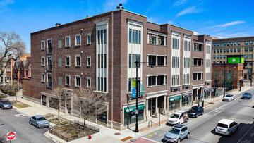 2401 N Janssen Ave. #305, Chicago, IL 60614