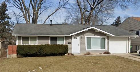 812 Sumac Dr., Streamwood, IL 60107