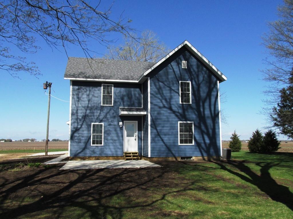 1625 Rockyford Rd., Franklin Grove, IL 61031