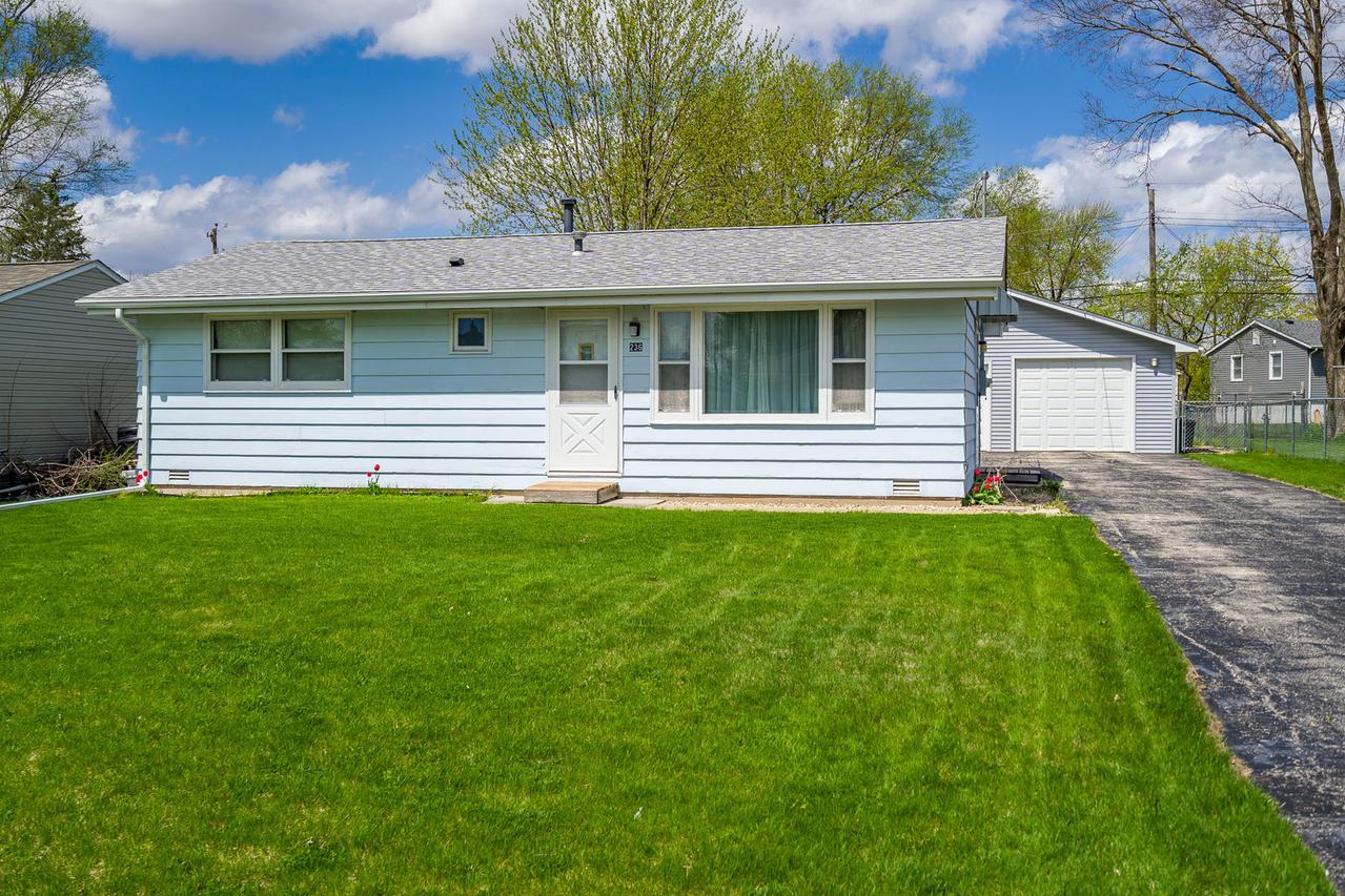 236 Wilson Ave., Machesney Park, IL 61115
