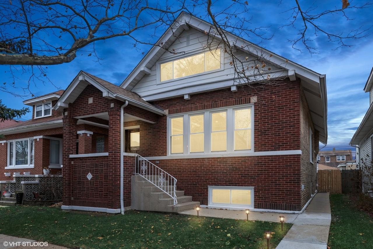 5929 W Berenice Ave., Chicago, IL 60634