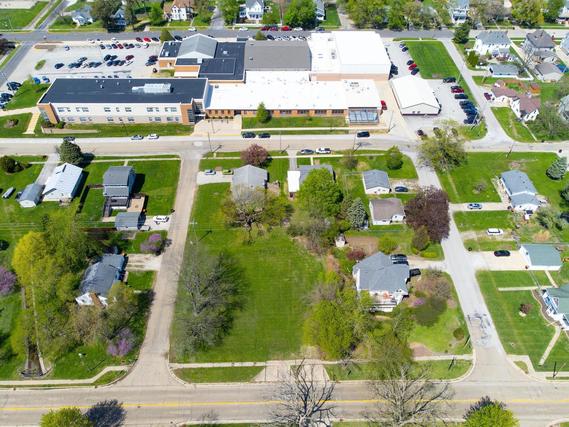 600 E Cedar St., Leroy, IL 61752