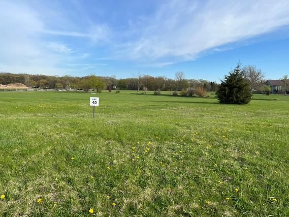 1813 Chloe Tr., Johnsburg, IL 60051