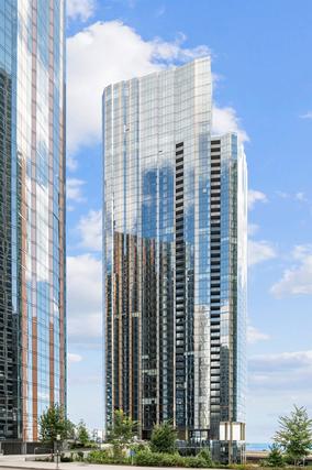 211 N Harbor Dr. #4601, Chicago, IL 60601