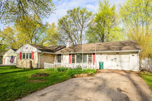 427 S 9th St., St. Charles, IL 60174