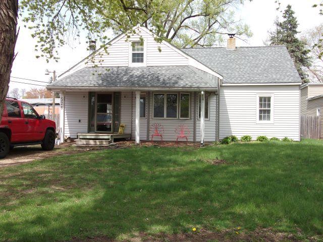 528 Marie Ave., Machesney Park, IL 61115
