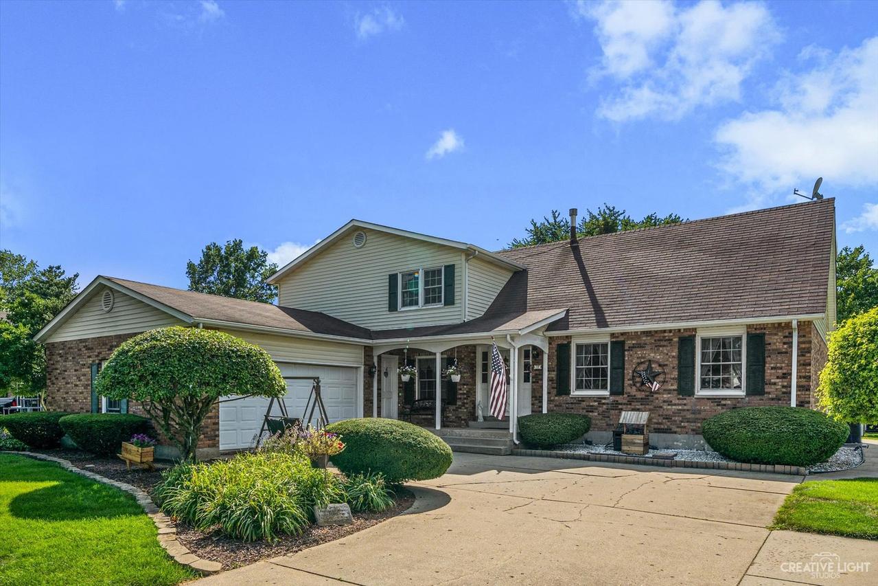 118 N Conover Ct., Yorkville, IL 60560