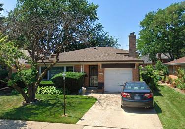 6512 N Spaulding Ave., Lincolnwood, IL 60712