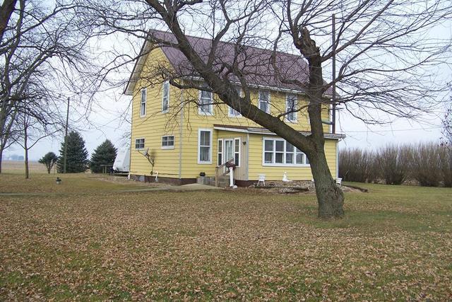 2199 N 2700 Rd., Strawn, IL 61775