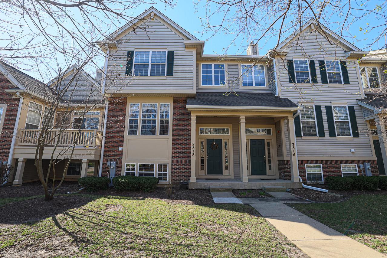 2818 N Greenwood Ave., Arlington Heights, IL 60004
