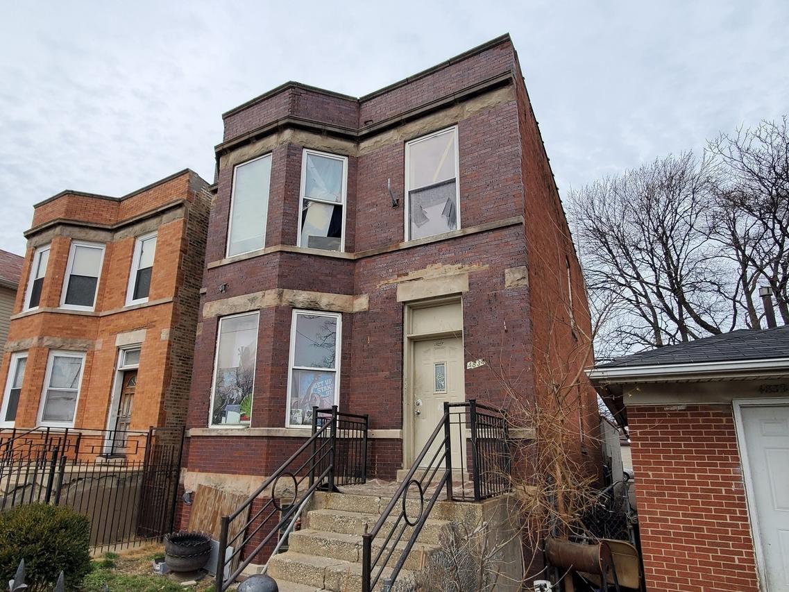 4834 W Arthington St., Chicago, IL 60644