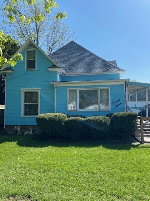 27 Wisconsin Ave., Danville, IL 61832