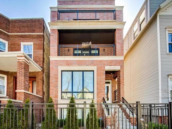 1741 W Roscoe St. #1, Chicago, IL 60657