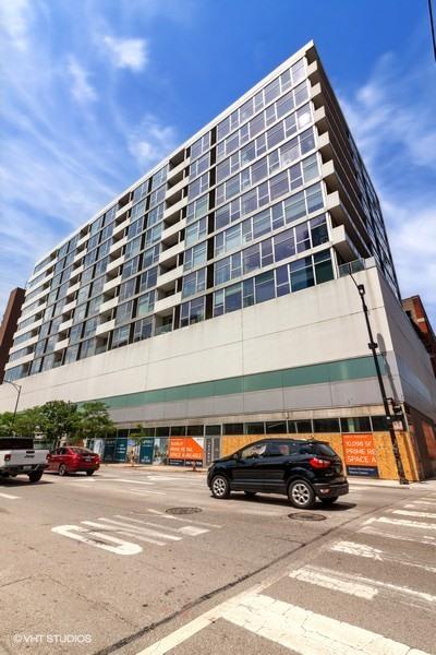 630 N Franklin St. #819, Chicago, IL 60654