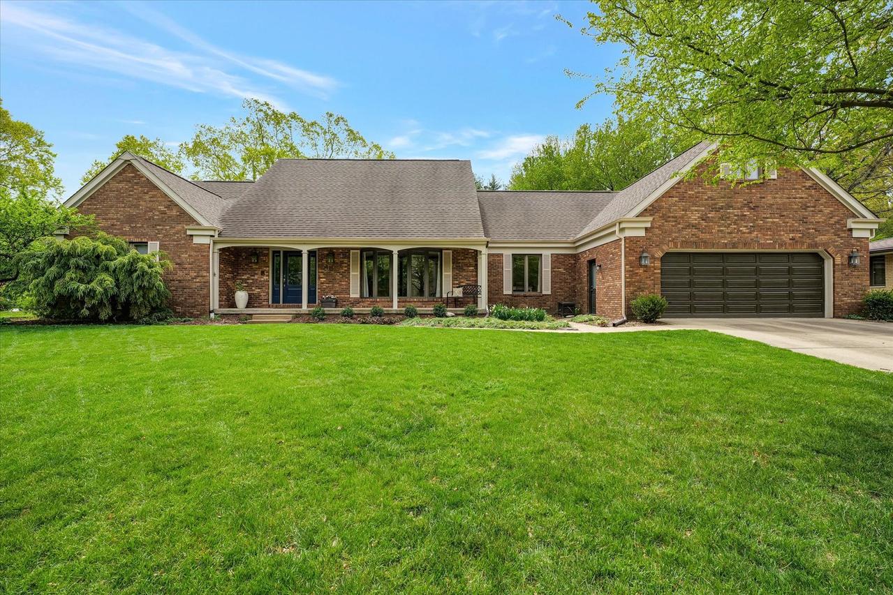 409 E Sherwin Dr., Urbana, IL 61802