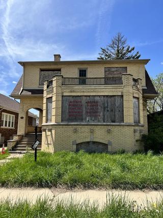 New Homes with a Master Bedroom on the 1st Floor in South Chicago: April 29th to May 5th