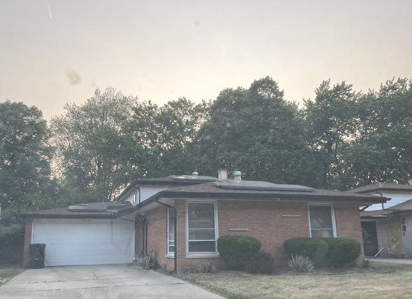 15246 Blackstone Ave., Dolton, IL 60419