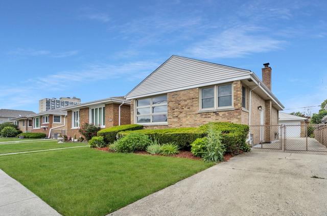 4852 N Mont Clare Ave., Chicago, IL 60656