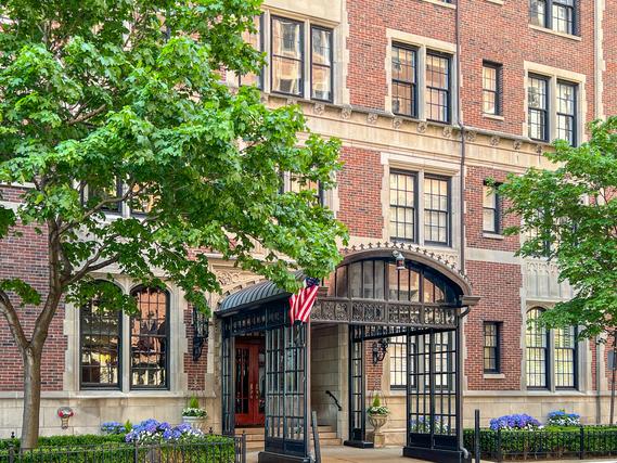 1120 N Lake Shore Dr. #3C, Chicago, IL 60611