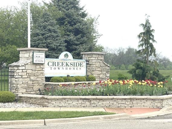 229 S Alder Creek Dr., Romeoville, IL 60446
