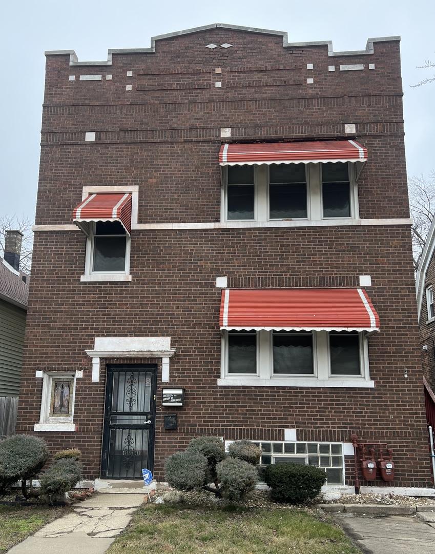 10451 S Calhoun Ave., Chicago, IL 60617