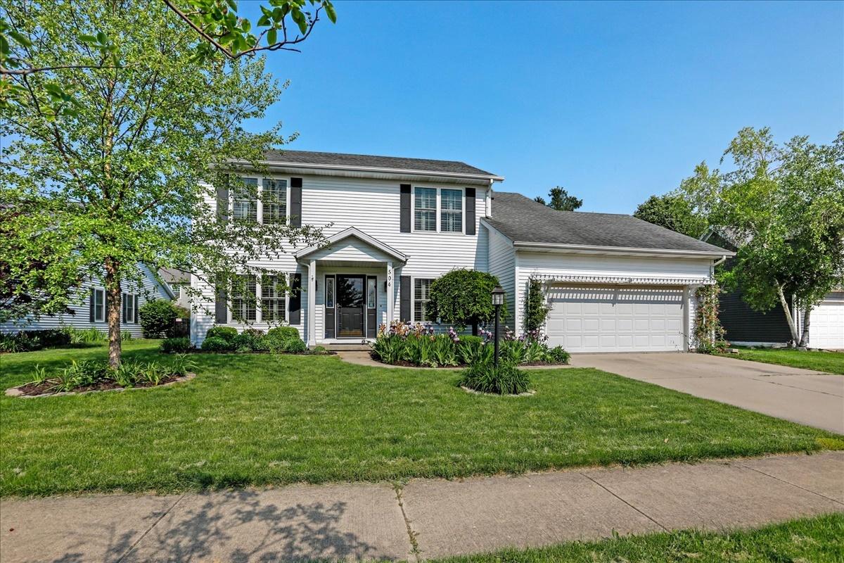 504 Cushing Dr., Savoy, IL 61874