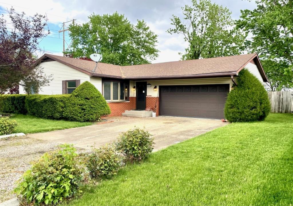 2231 Morningside Dr., St. Joseph, IL 61873