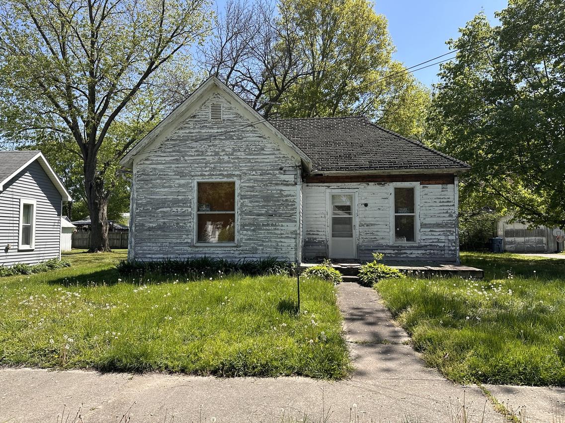 113 N Walnut St., Milford, IL 60953