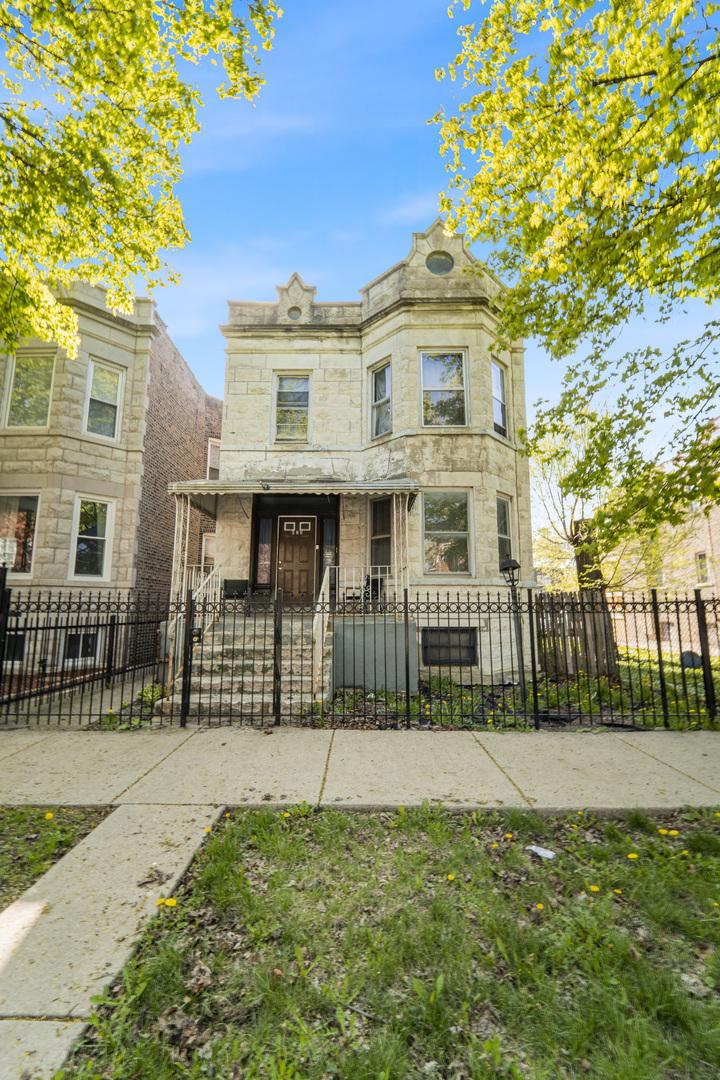 628 N Drake Ave., Chicago, IL 60623