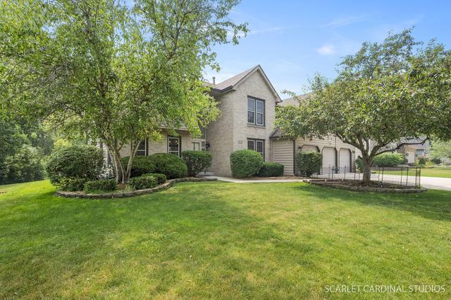330 Du Pahze St., Naperville, IL 60565