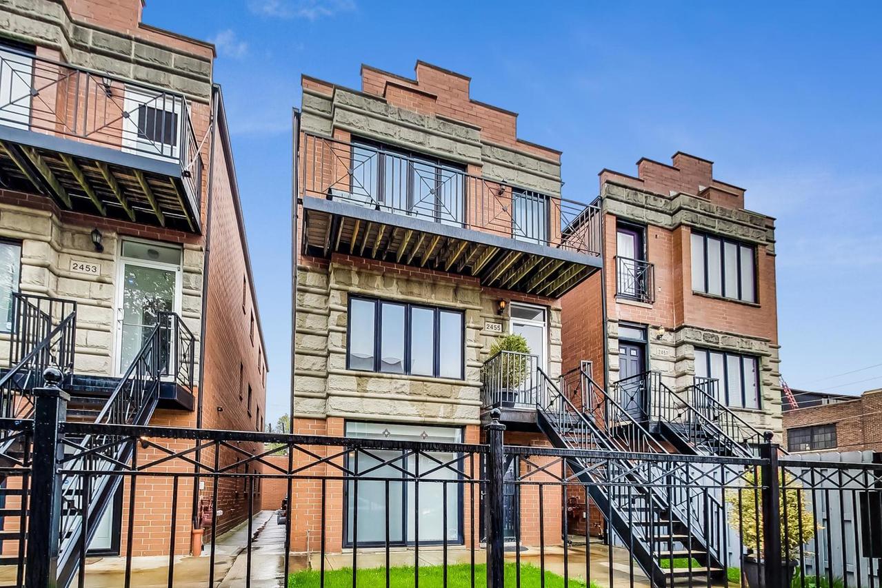 2455 W Arthington St. #3, Chicago, IL 60612