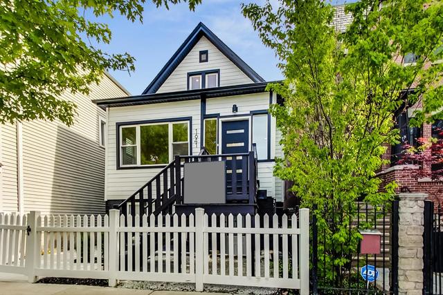 1641 W Barry Ave., Chicago, IL 60657