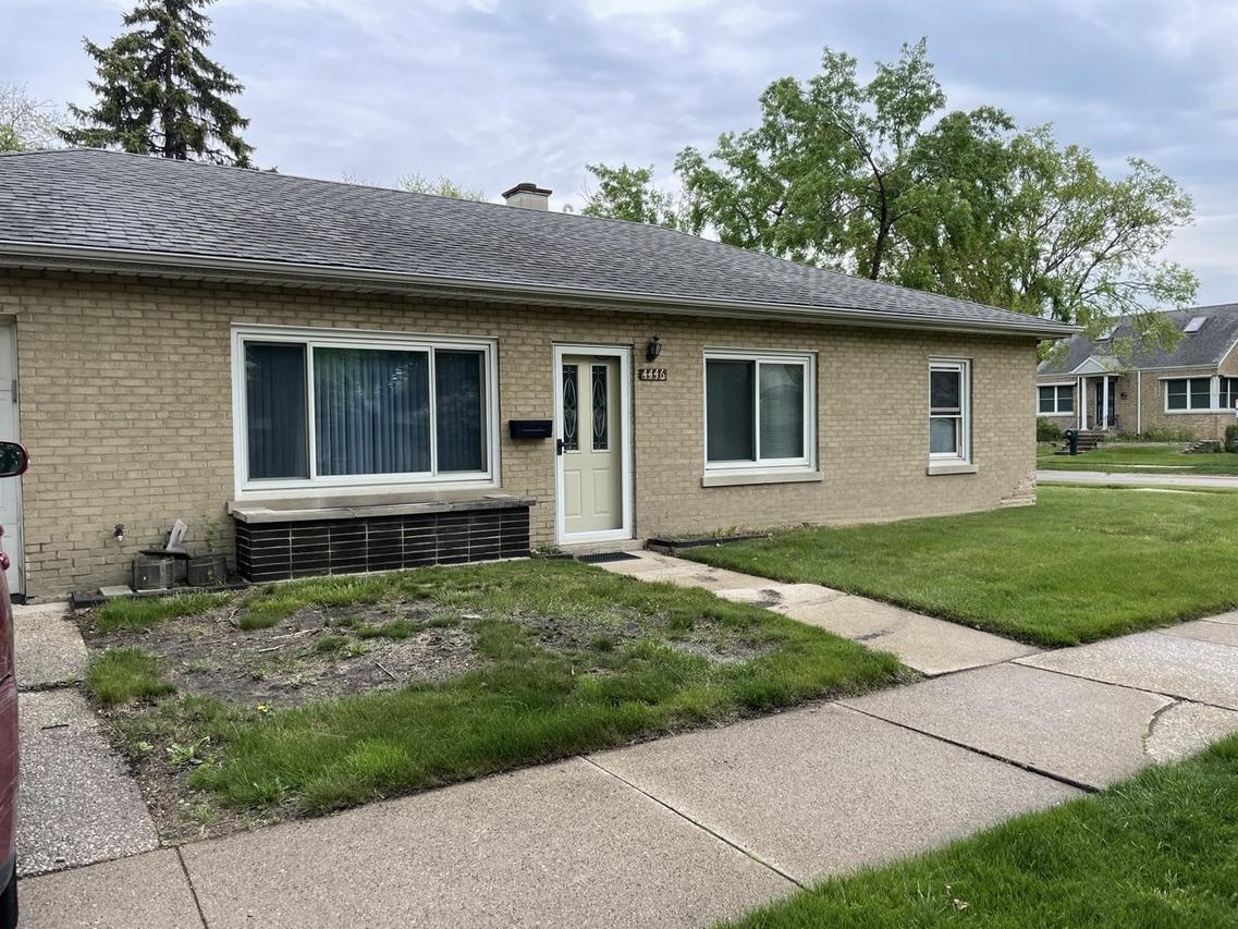 4446 Fishermans Ter., Lyons, IL 60534