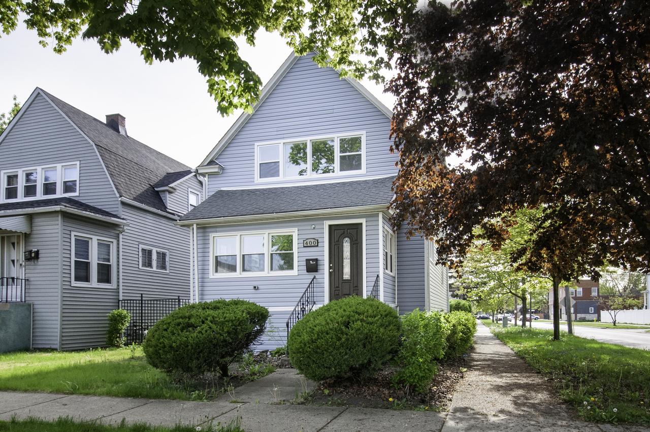 400 S 11th Ave., Maywood, IL 60153