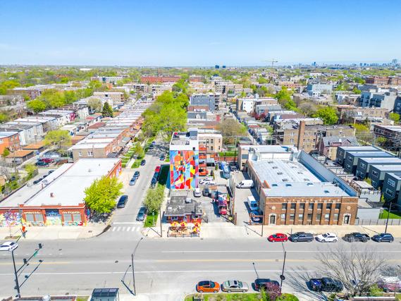 2858 W Chicago Ave., Chicago, IL 60622