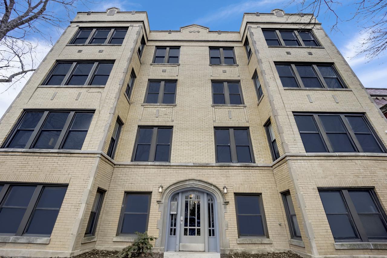 3301 W Cuyler Ave. #G, Chicago, IL 60618