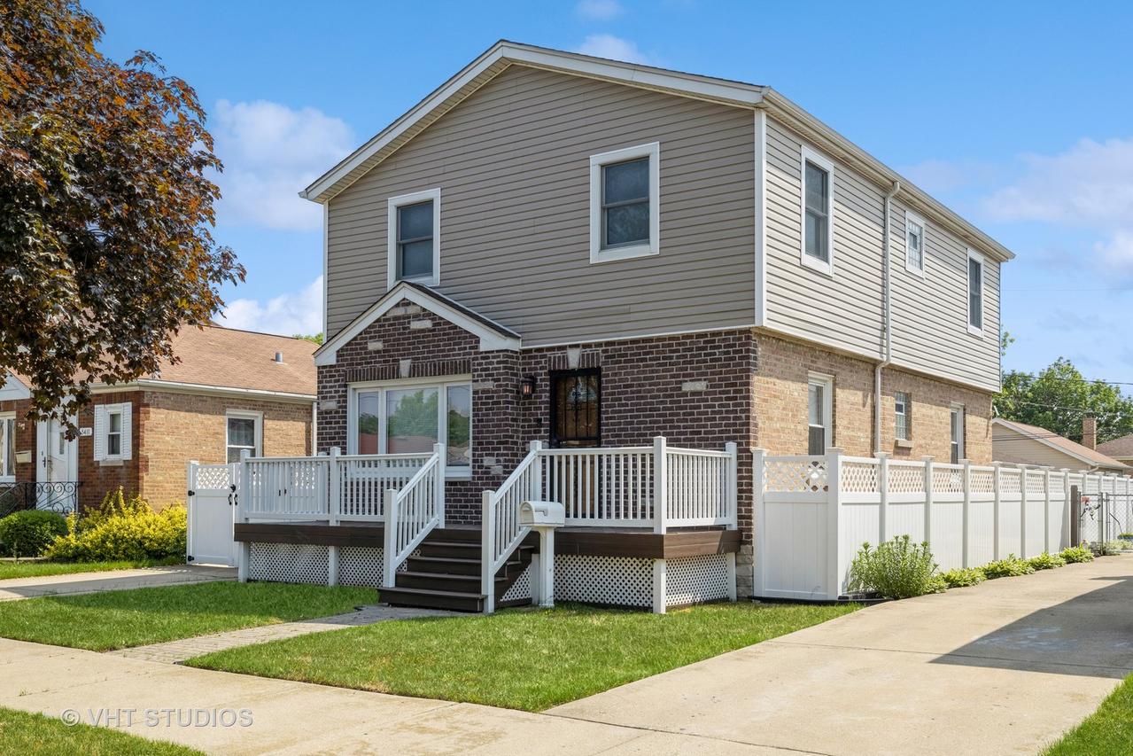 5415 S Neenah Ave., Chicago, IL 60638