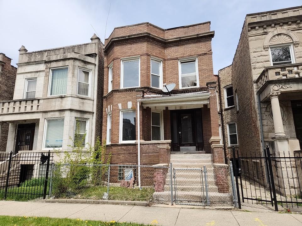 4328 W Adams St., Chicago, IL 60624