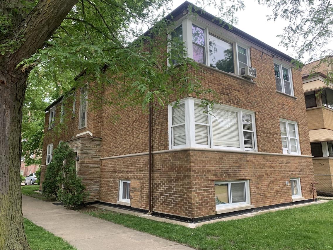 6458 N Hamilton Ave., Chicago, IL 60645