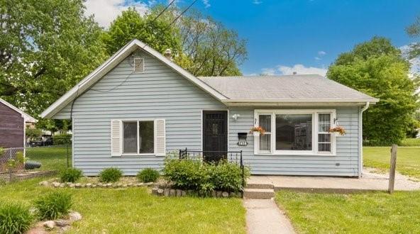 1410 Avenue L, Sterling, IL 61081