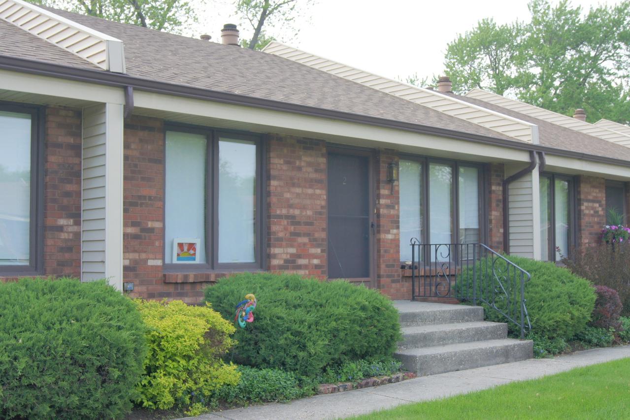 2810 Sandy Hollow Rd. #2, Rockford, IL 61109
